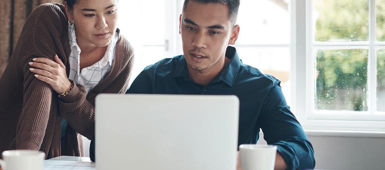 Energy Bill Watch alerts are just one more way that PSE&G is helping you save energy and money.